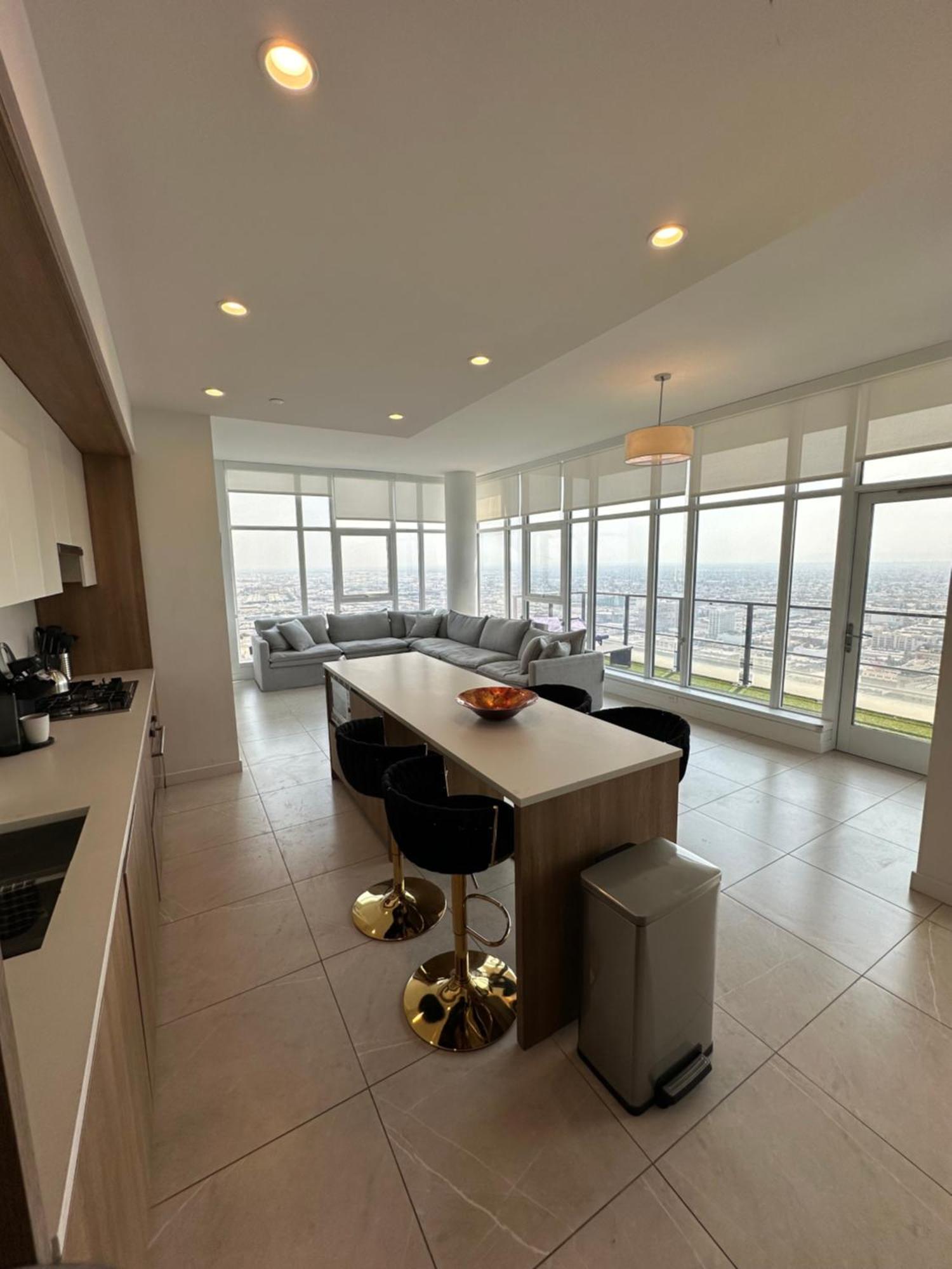 2br Panoramic City Views! Apartamento