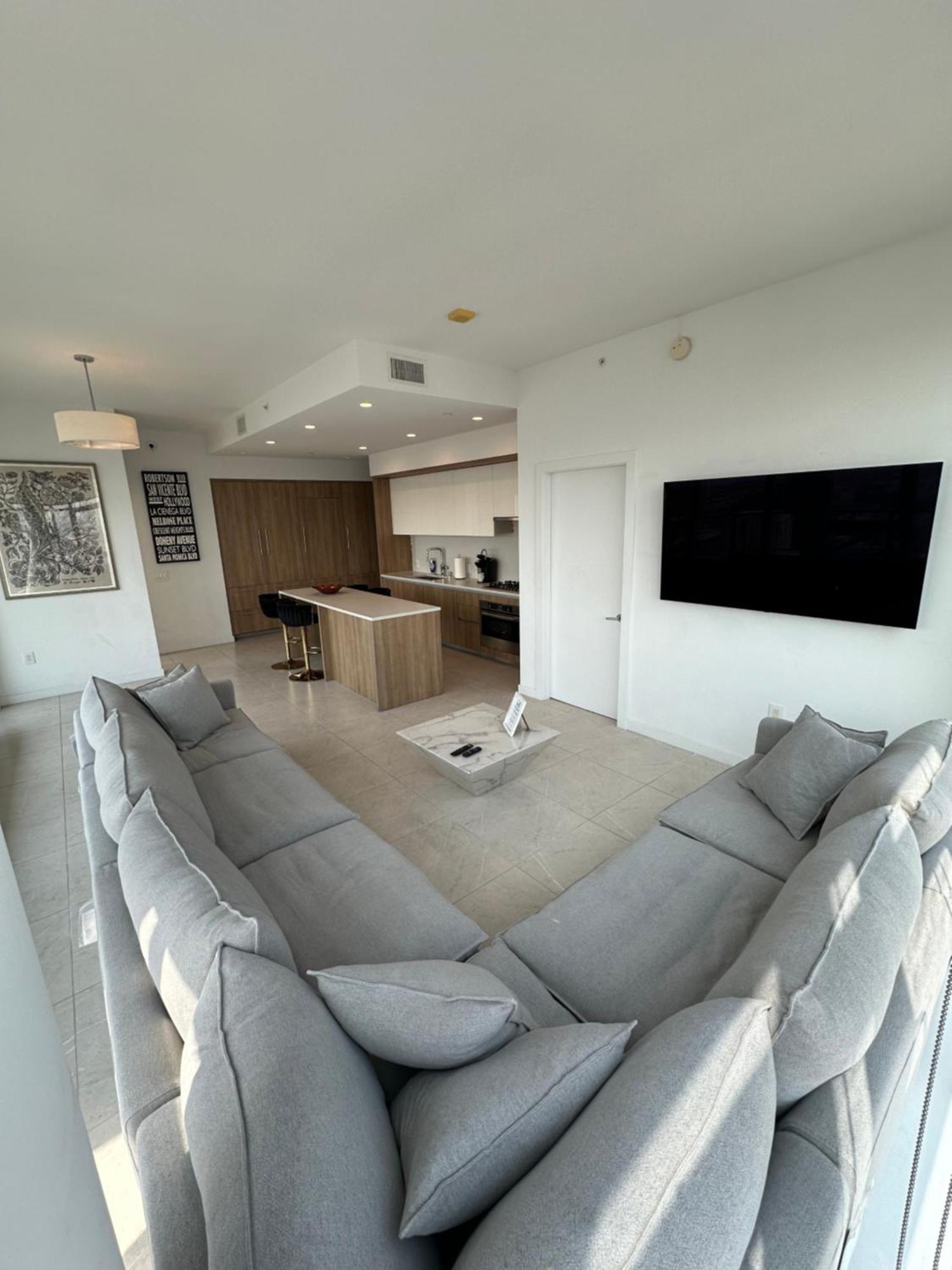 2br Panoramic City Views! Los Ángeles
